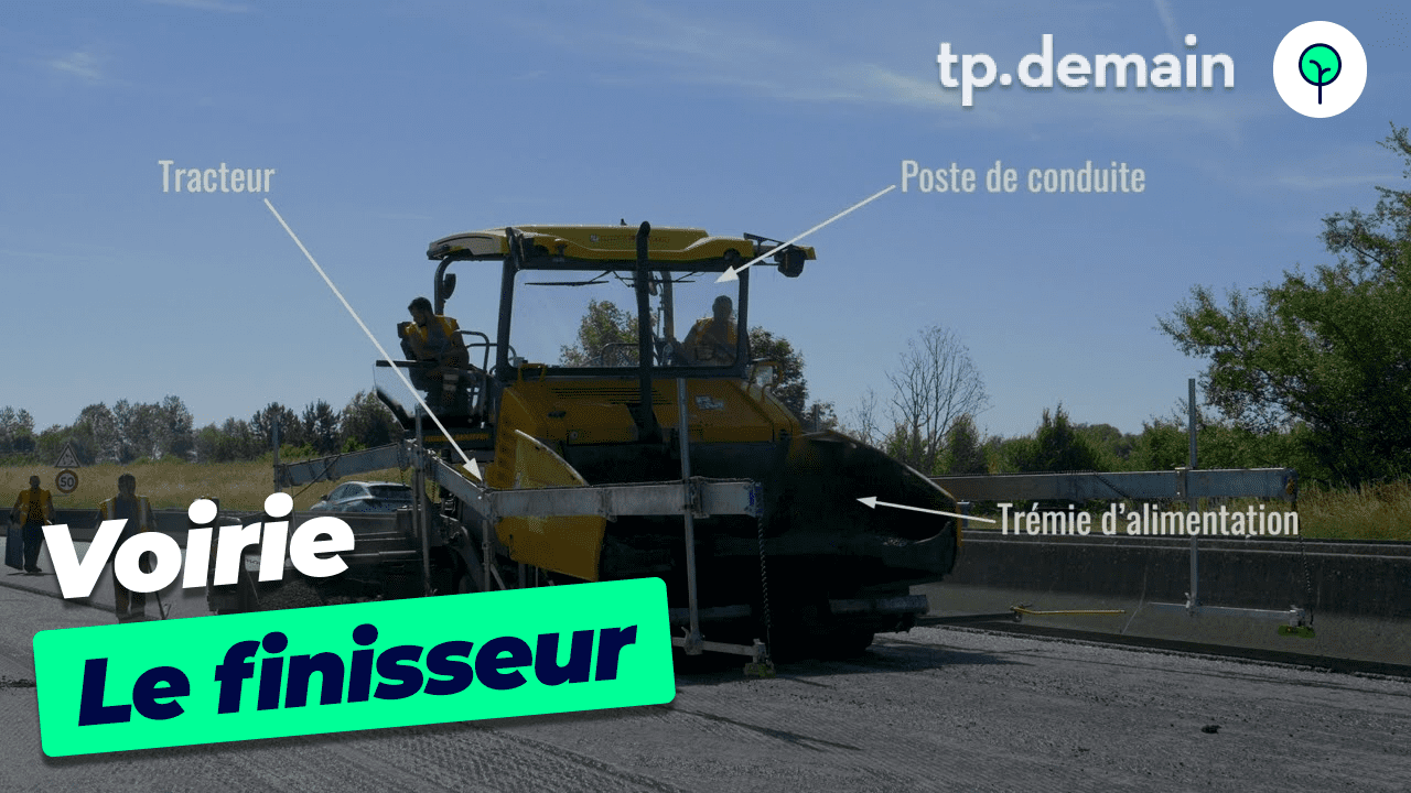 Guide complet sur l'application du finisseur sur routes pour une application d'enrobés précise et uniforme en travaux publics.